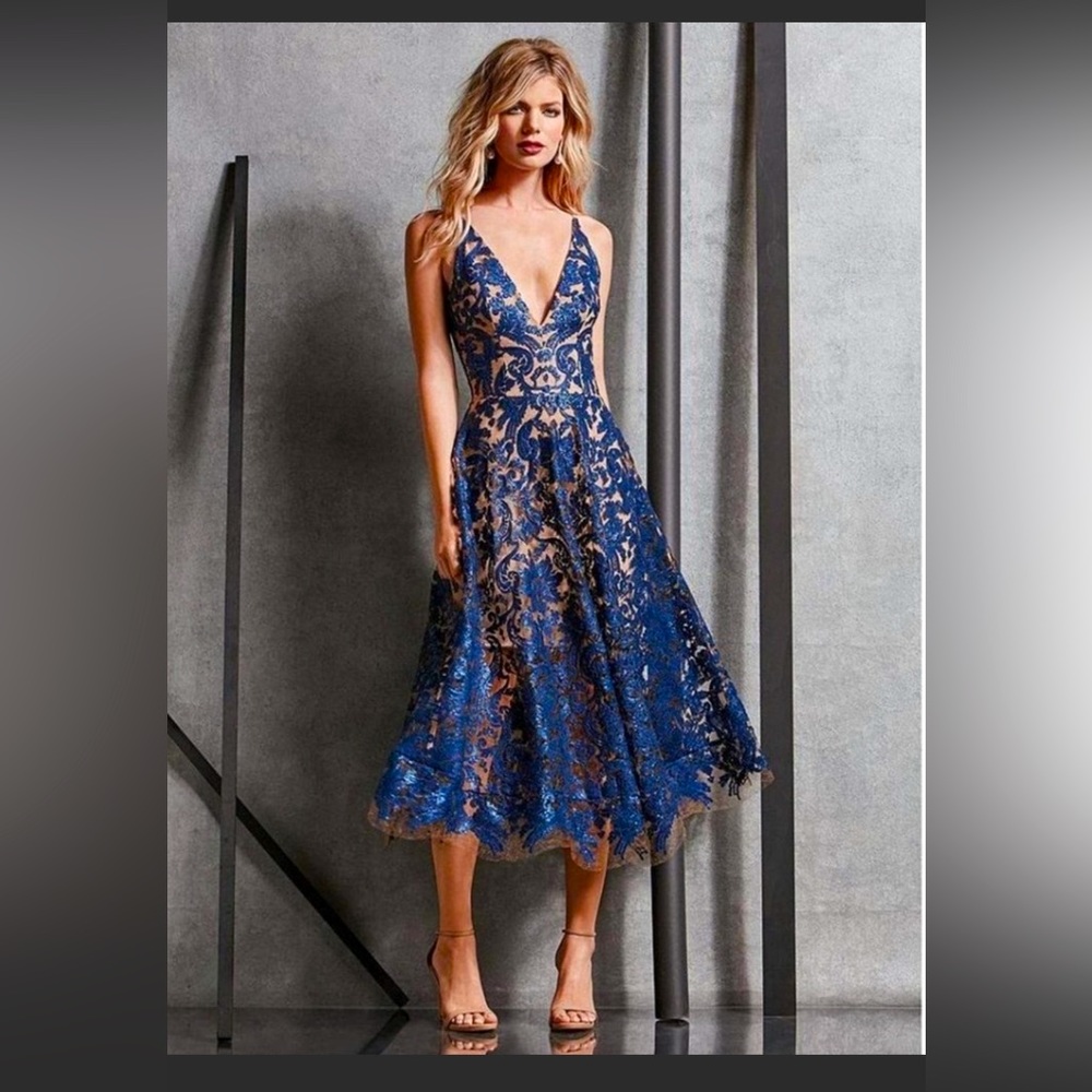 Dress the Population Blair Midi dress, Small